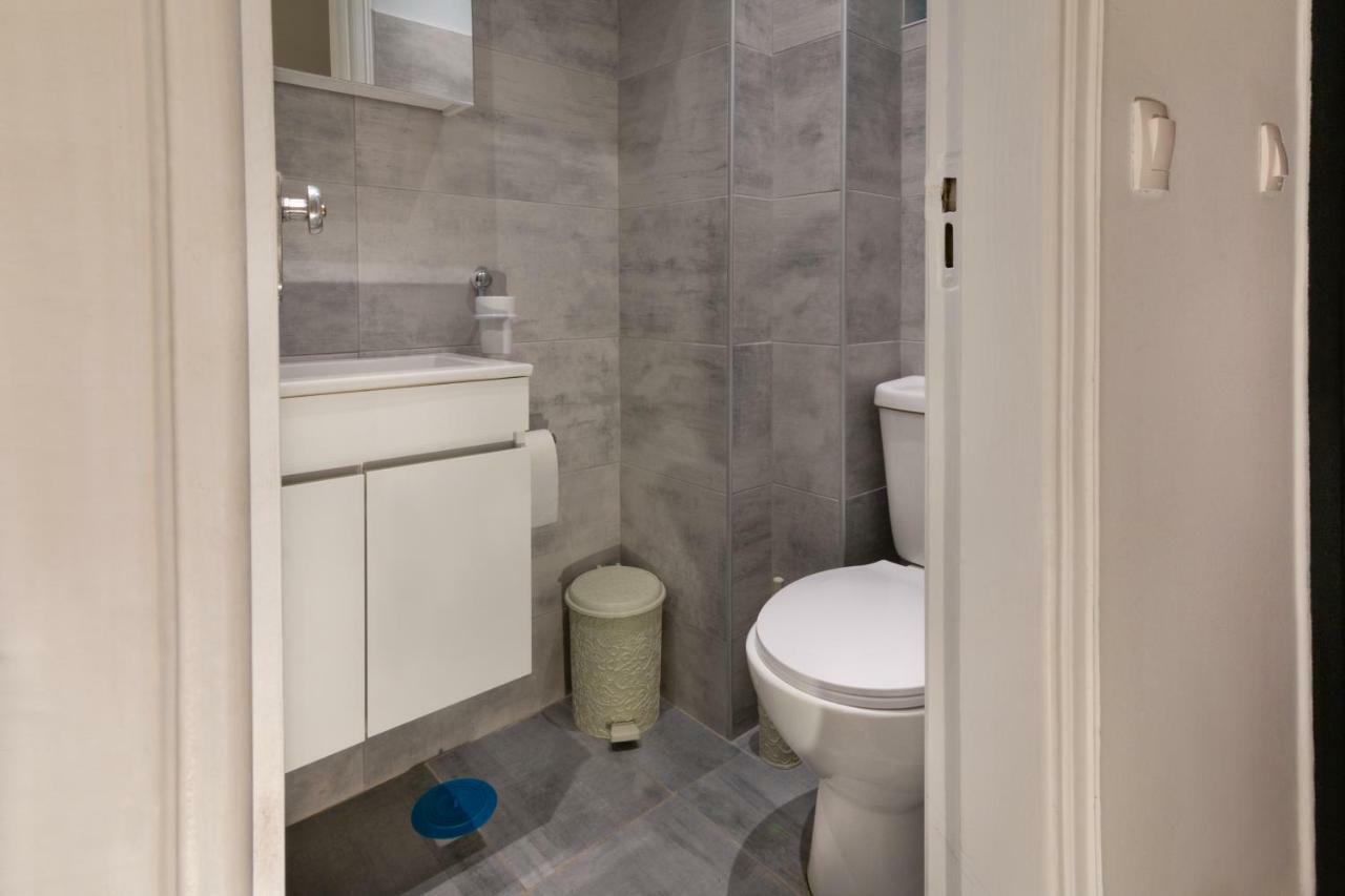 Coastal Apartment Palaio Faliro Athens Ngoại thất bức ảnh